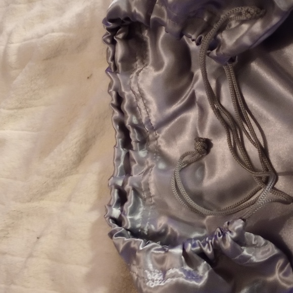 Dustbag - Picture 2 of 2